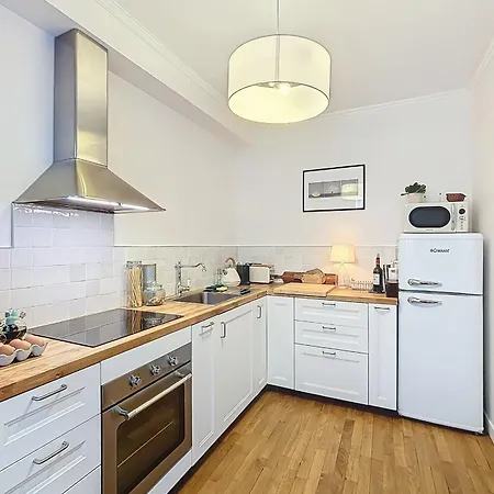 Apartament A Cosy Haven In Charm And Comfort *
